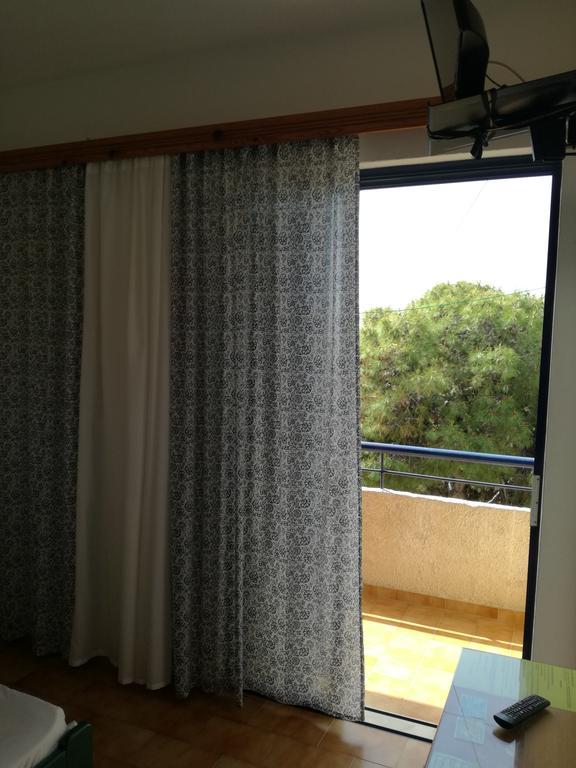 Pericles Studios Agia Marina  Экстерьер фото