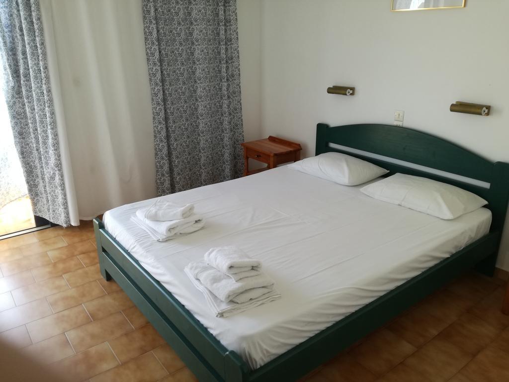 Pericles Studios Agia Marina  Экстерьер фото