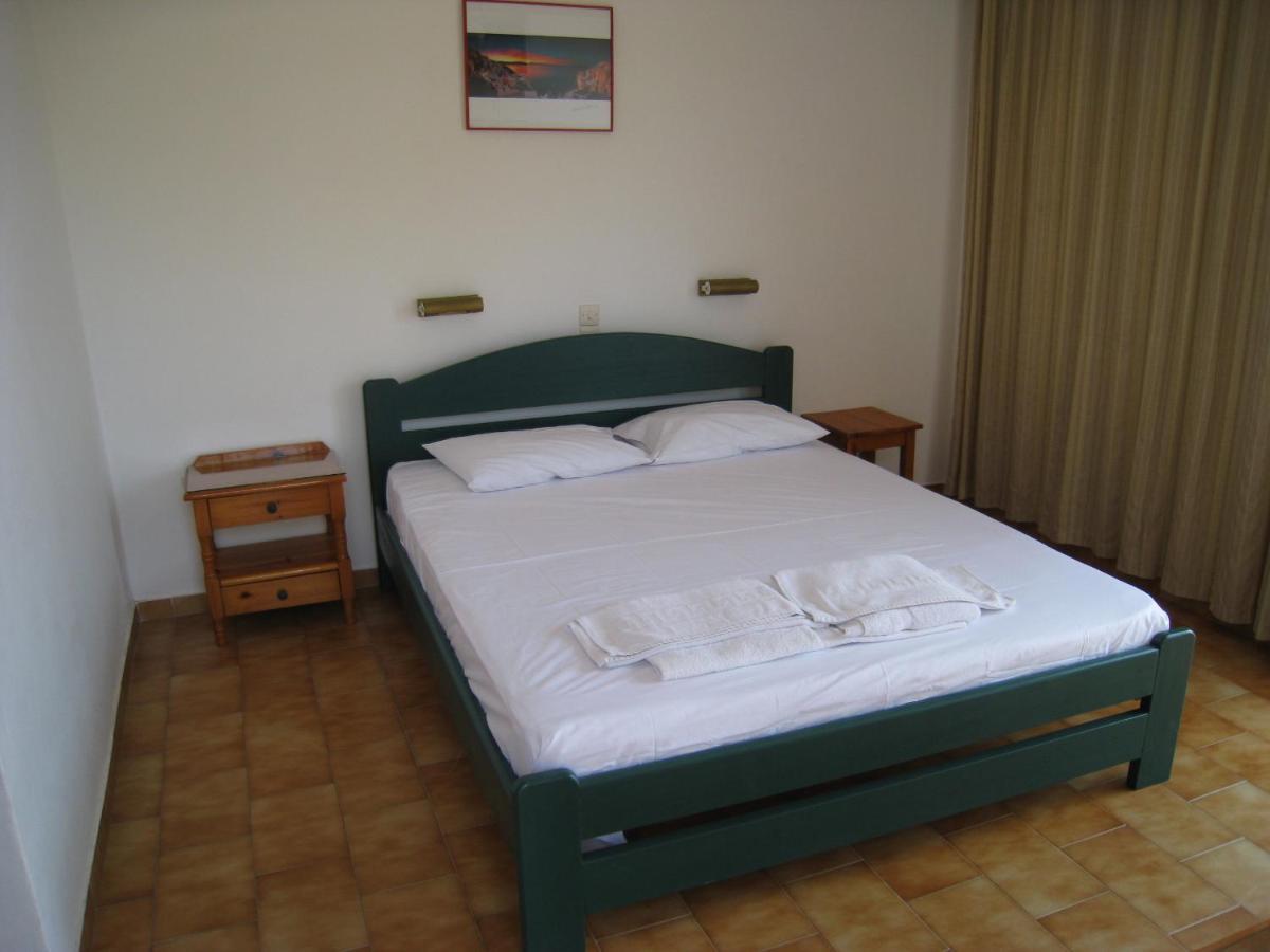 Pericles Studios Agia Marina  Номер фото